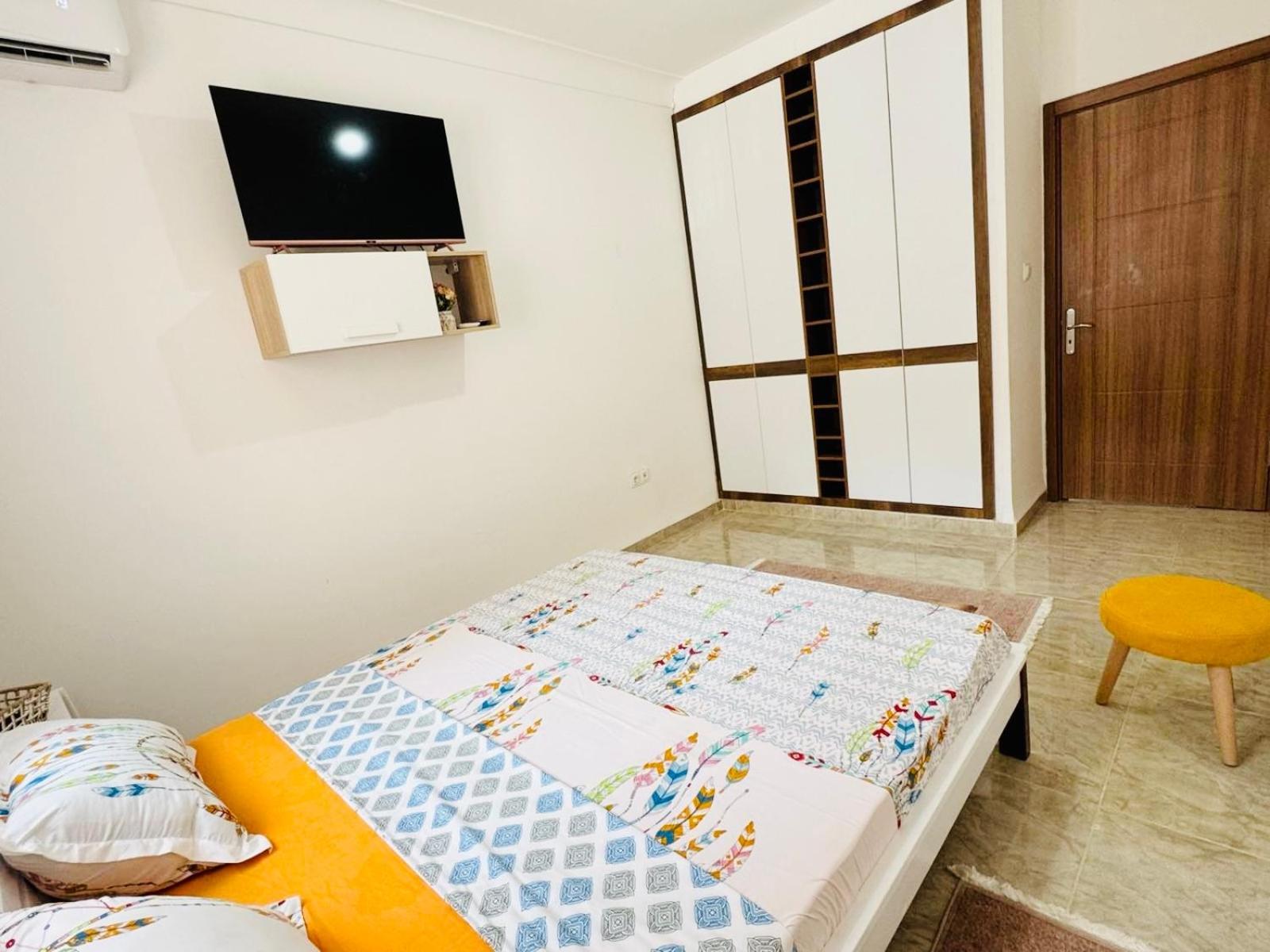 Appartement F5 Spacieux Equipe Haut Standing Mahelma Alger Exterior foto
